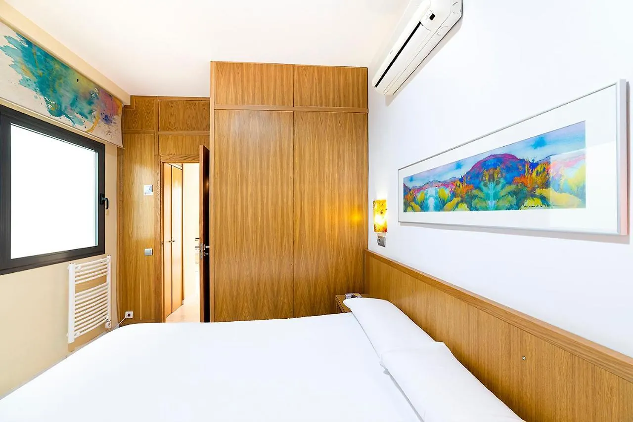 Alohamundi F&G Apartment Seville 0*,